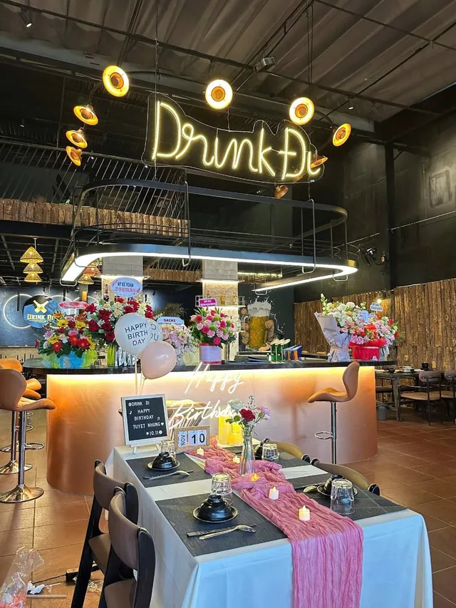 Quầy bar & neon