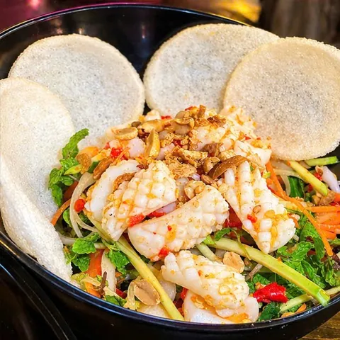 Gỏi Mực Sốt Cay